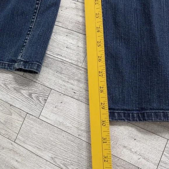 D & Co Womens Denim Jeans 12 Stretch Bootcut Medium Wash Outdoor Casual - Picture 14 of 16